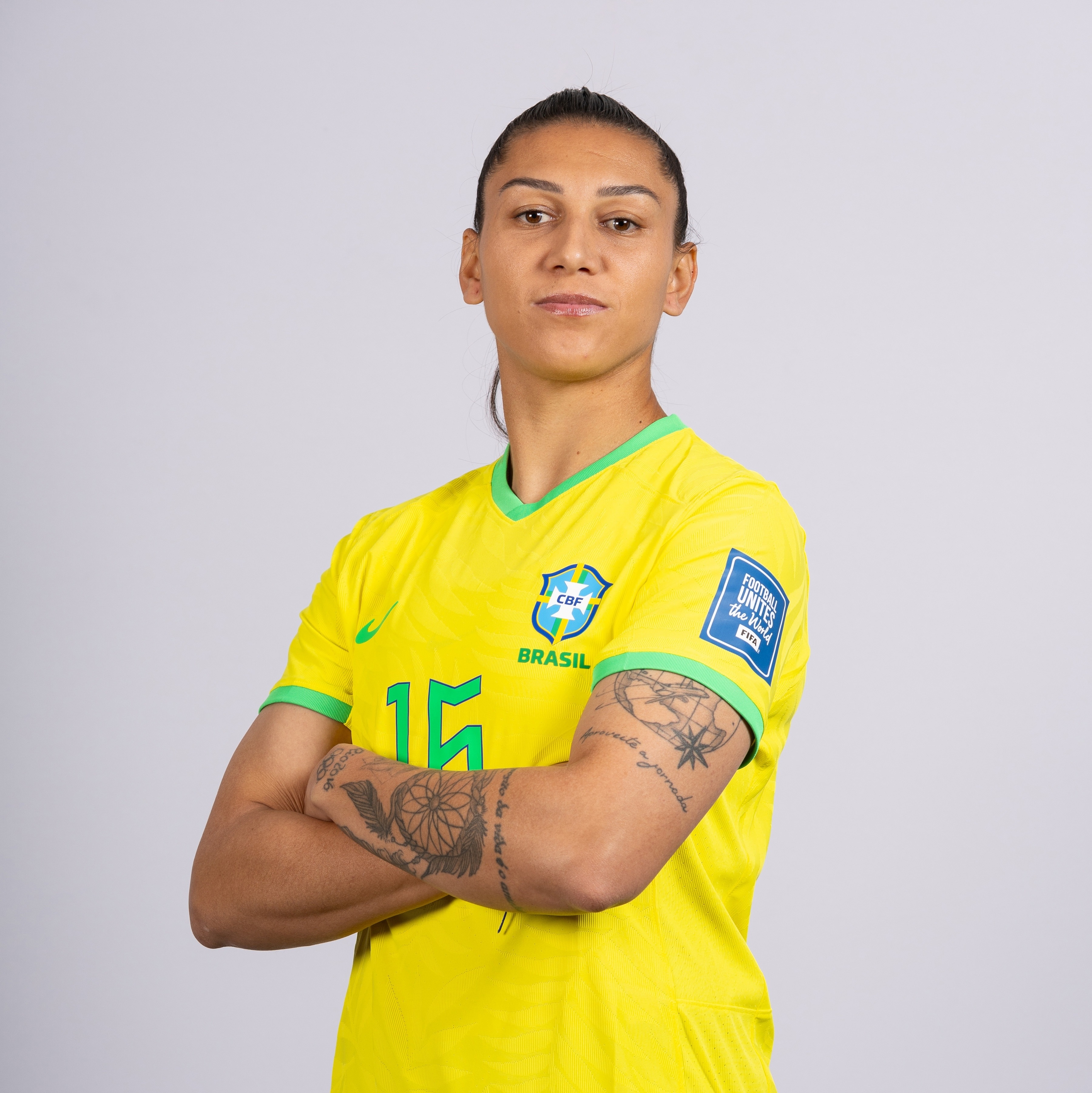 Bia Zaneratto em registro de sua trajetória no futebol