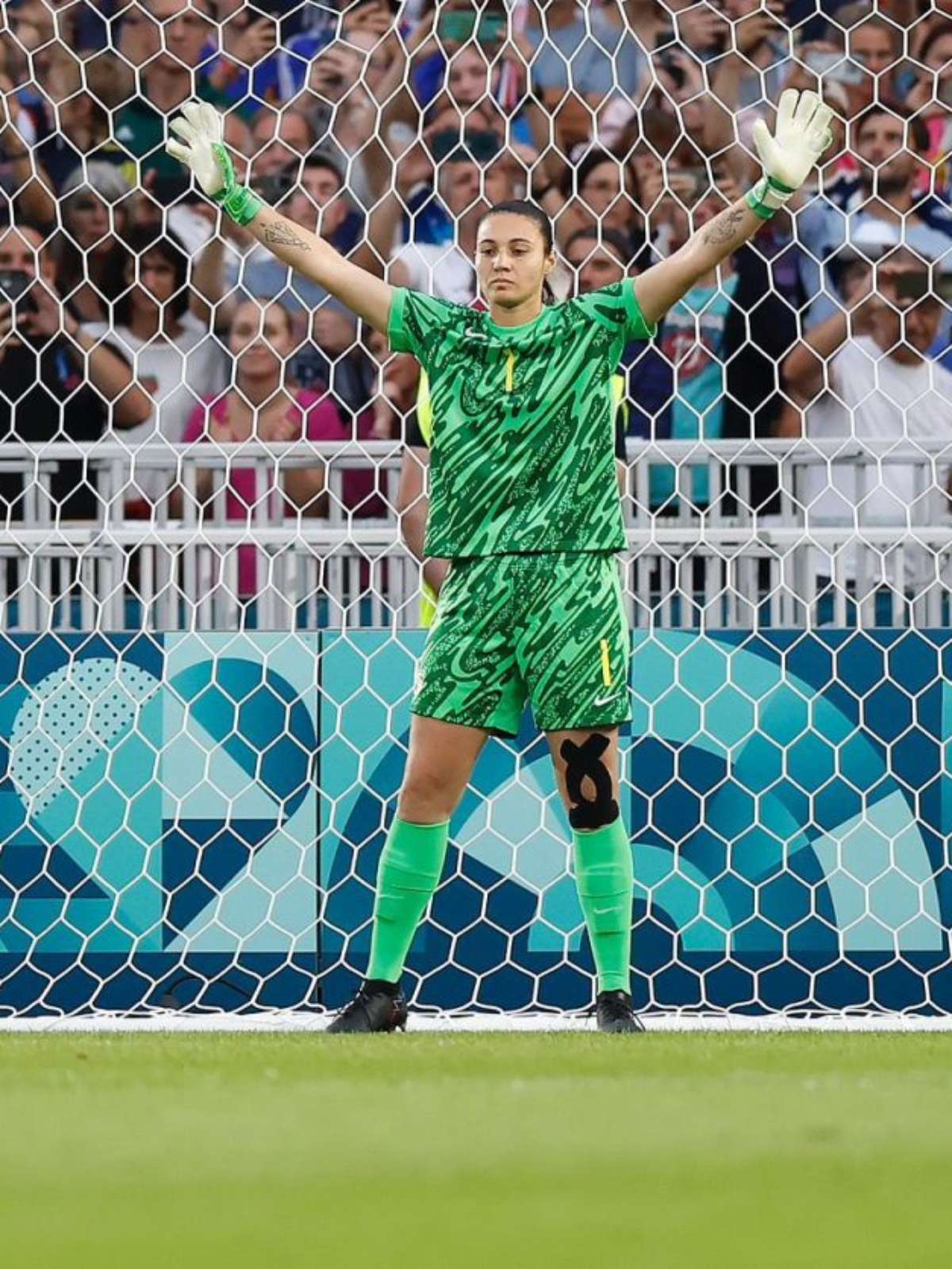 Lorena em registro de sua trajetória no futebol